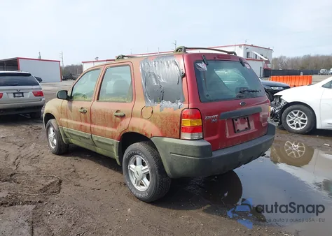 2003 Ford Escape Xls из США, поврежденный, VIN 1FMYU92113KA03043